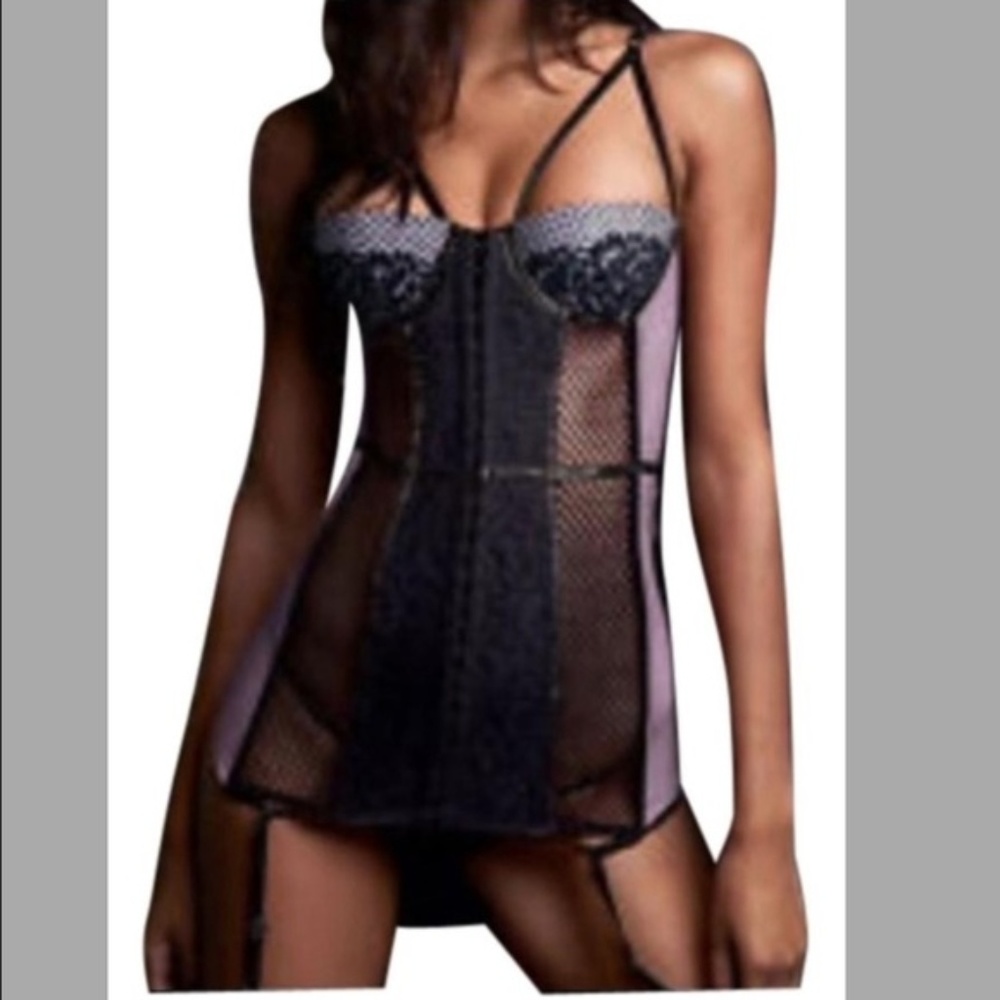 VS  Merry Widow Corset -  Scandalous Collection34B